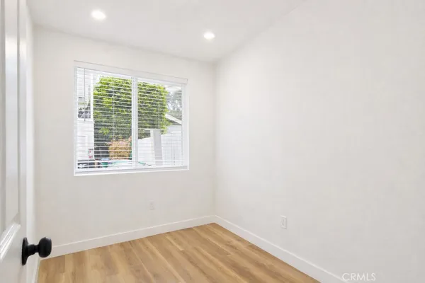 $2,325 | 625 Orizaba Avenue, Unit 5, Long Beach, CA 90814