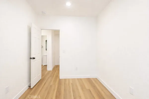 $2,325 | 625 Orizaba Avenue, Unit 5, Long Beach, CA 90814