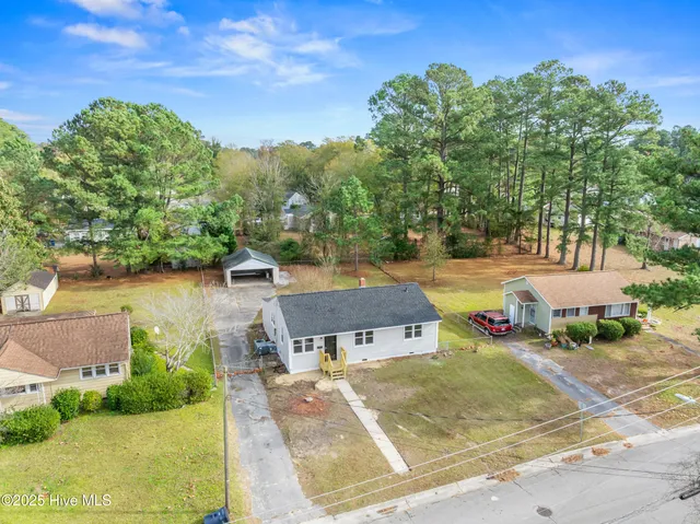 $229,000 | 402 New River Drive, Jacksonville, NC 28540
