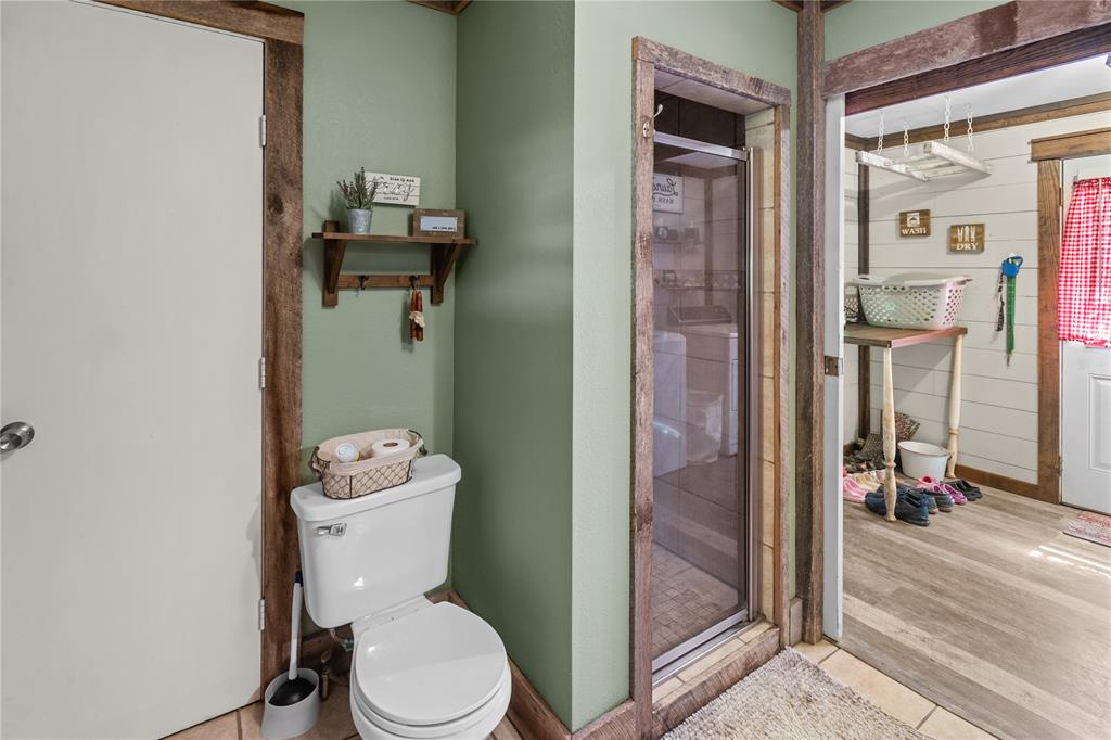 2461 County Road Blossom, TX 75416 - Photo 13 of 27