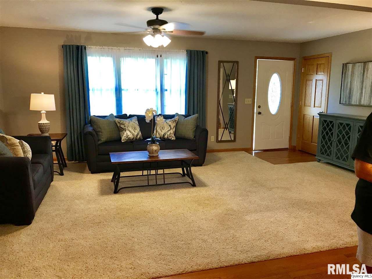 6900 Columbus Road Quincy, IL 62305 - Photo 3 of 34 Gallery Image 3