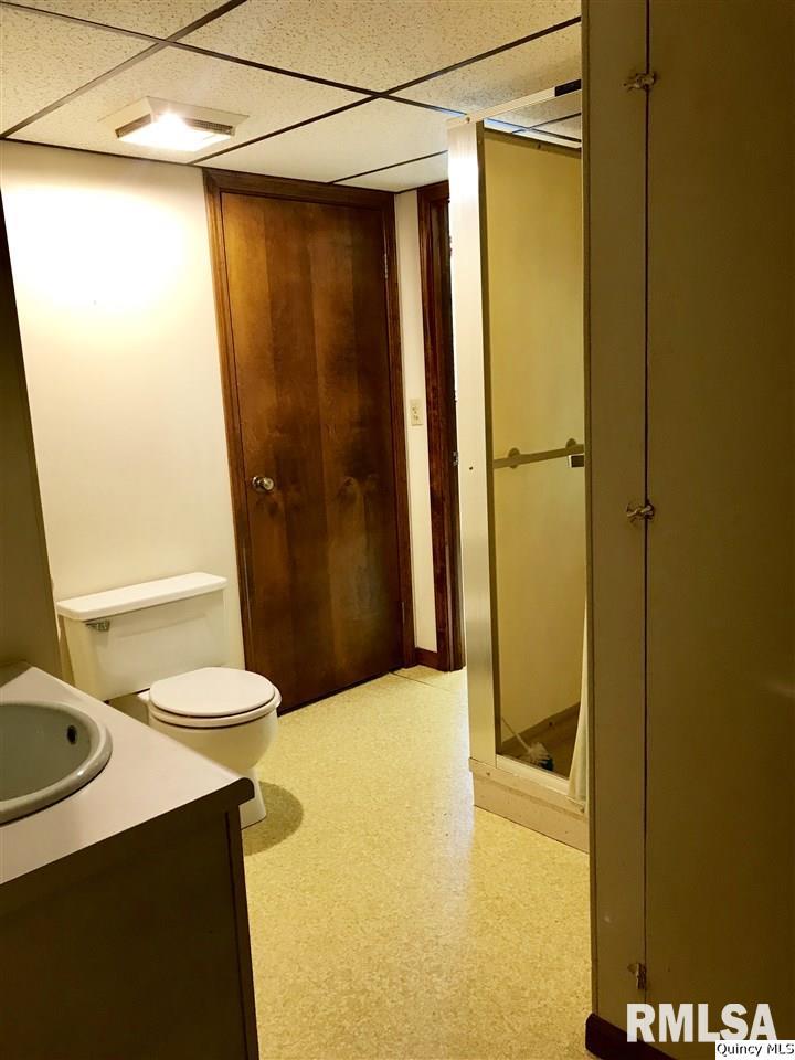 6900 Columbus Road Quincy, IL 62305 - Photo 33 of 34 Gallery Image 33