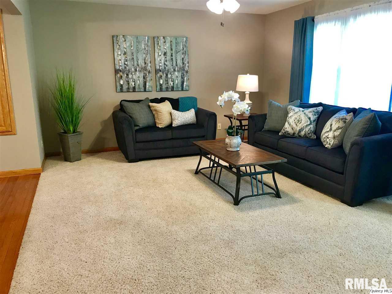 6900 Columbus Road Quincy, IL 62305 - Photo 6 of 34 Gallery Image 6