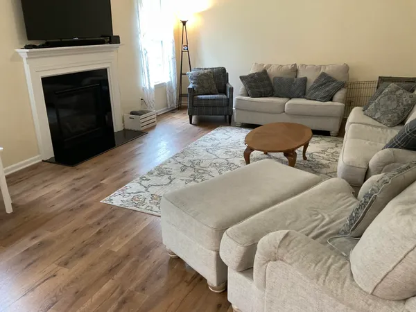$430,000 | 17754 Woodstock Court, Romulus, MI 48174
