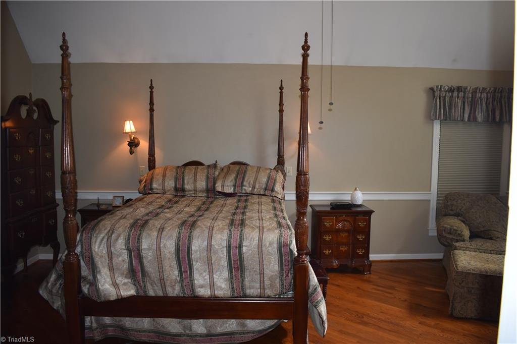 369 Hawthorne Road Elkin, NC 28621 - Photo 15 of 21 Gallery Image 15