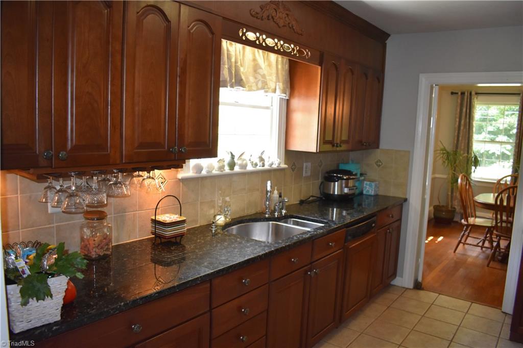369 Hawthorne Road Elkin, NC 28621 - Photo 3 of 21 Gallery Image 3