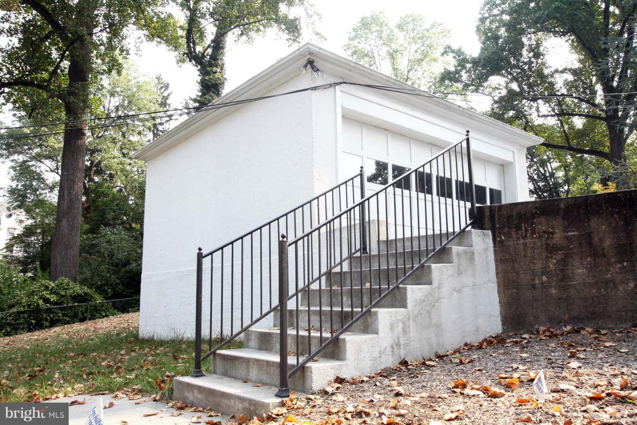 12 Club Road Baltimore, MD 21210 - Photo 29 of 30 Garage