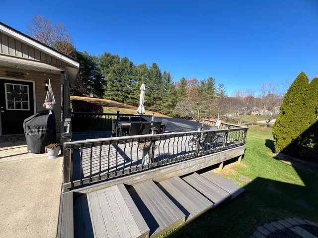 $415,000 | 2512 Judd Drive, Lawrenceburg, IN 47025