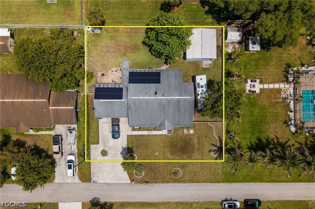 17290 Rewis Road Alva, FL 33920 - Photo 36 of 50 an aerial view of residential houses with outdoor space