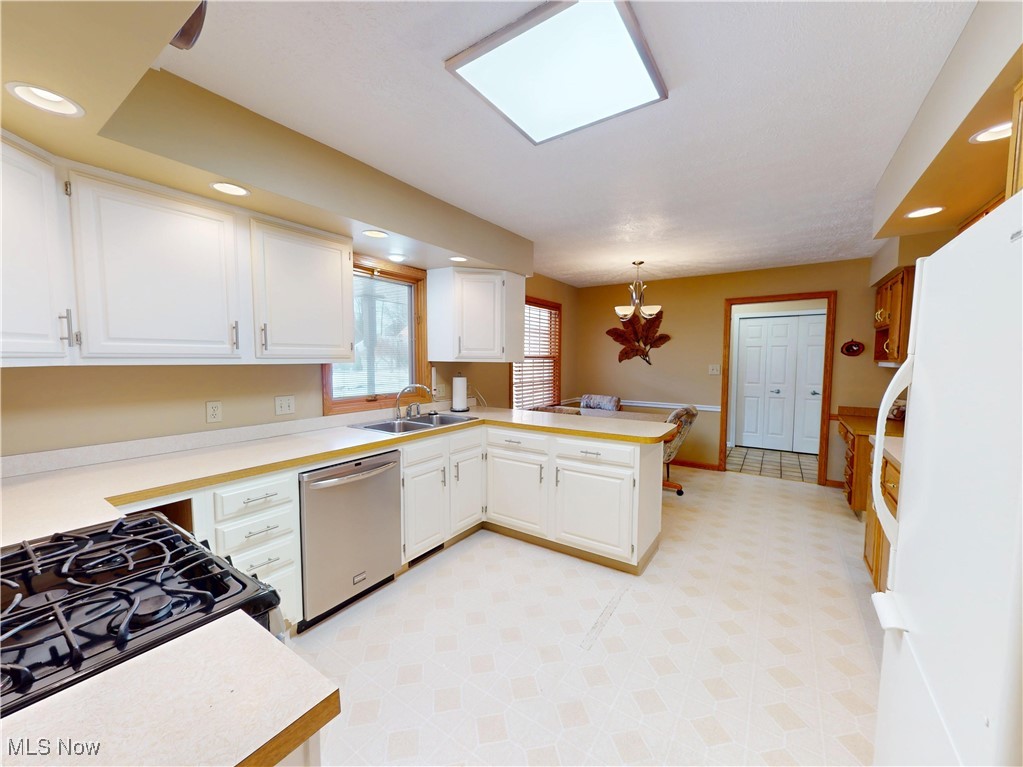 3551 Oak Road Stow, OH 44224 - Photo 11 of 49 Gallery Image 11