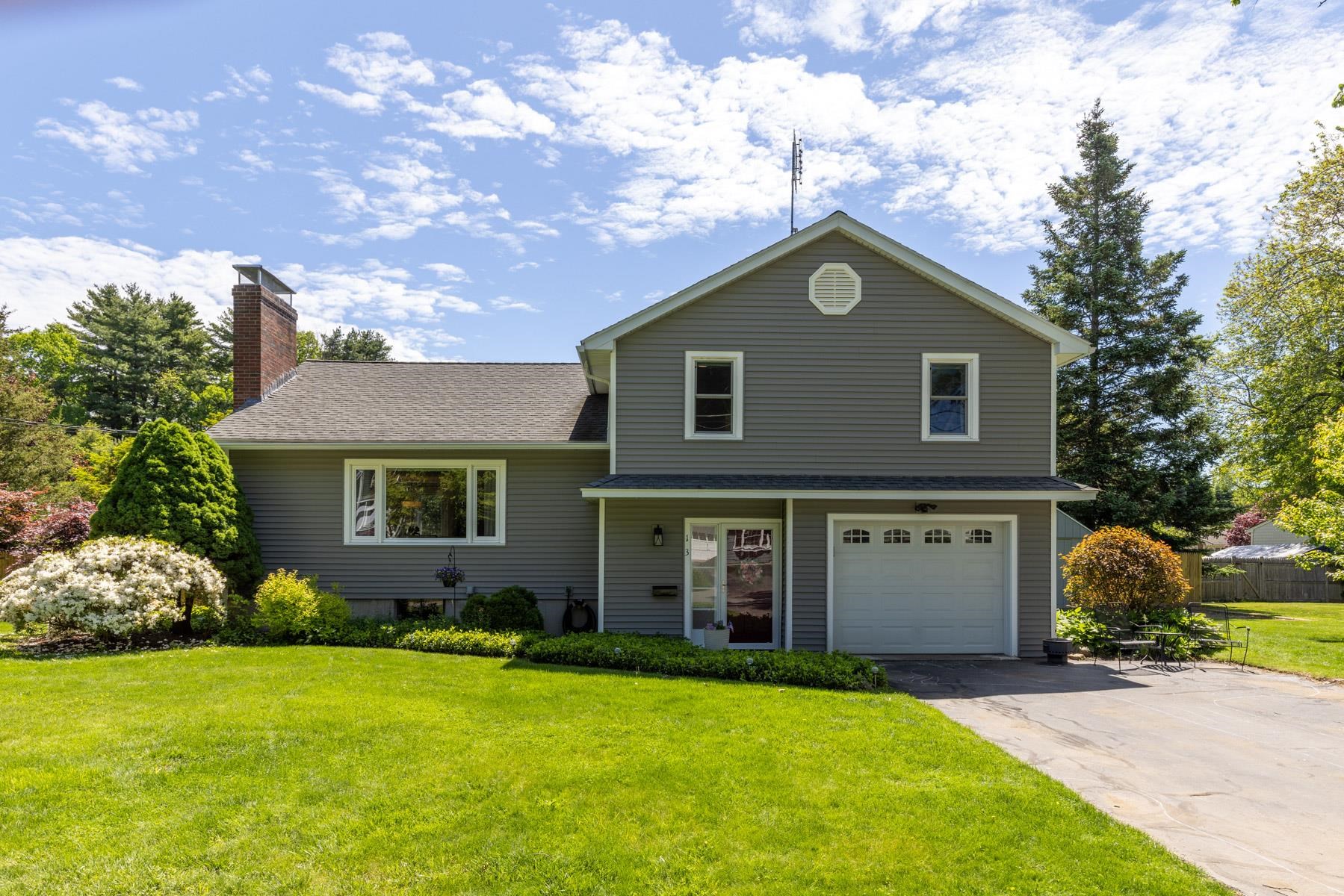 13 Wingate Street Hampton, NH 03842 - Photo 1 of 31
