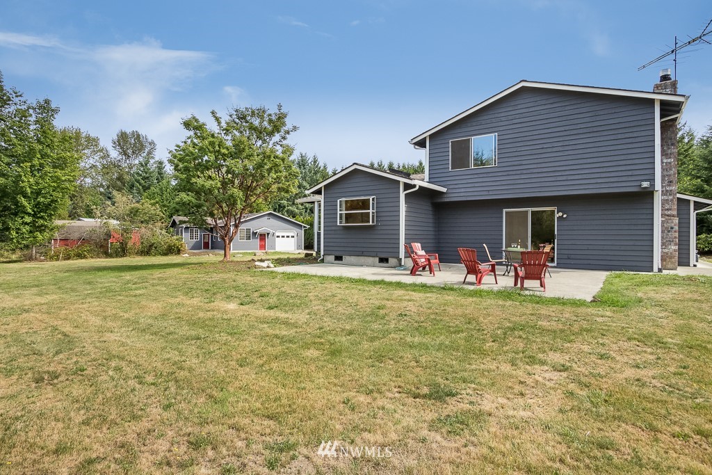18014 Southeast 132nd Street Renton, WA 98059 - Photo 3 of 25