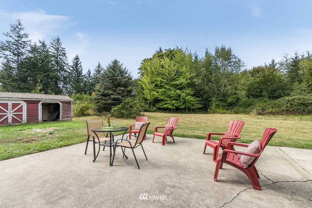 18014 Southeast 132nd Street Renton, WA 98059 - Photo 5 of 25