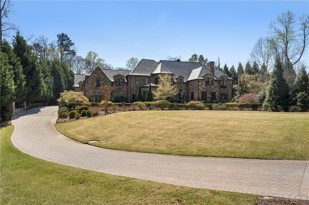 1376 Mt Paran Road Northwest Atlanta, GA 30327 - Photo 4 of 55