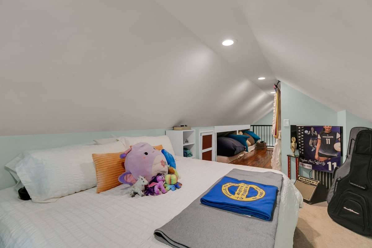 193 Colts Neck Road Farmingdale, NJ 07727 - Photo 19 of 33 193 Colts Neck-16.jpg