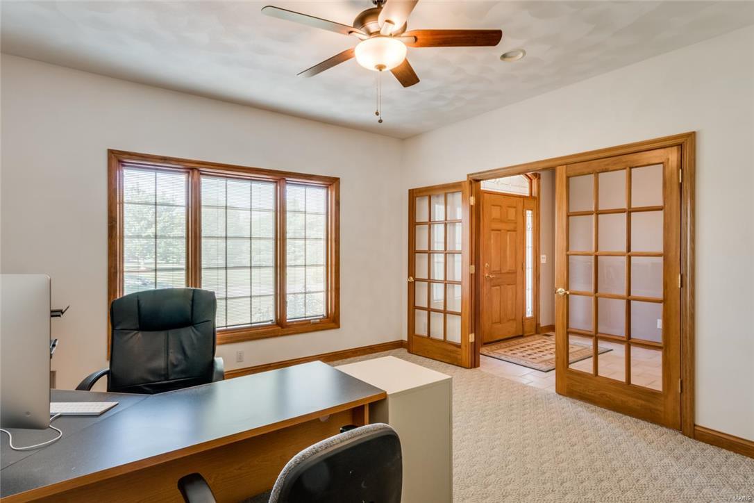 304 Thomas Lane Waterloo, IL 62298 - Photo 10 of 55