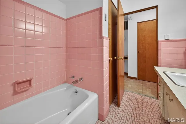 $200,000 | 222 Brandt Street, Columbia, IL 62236