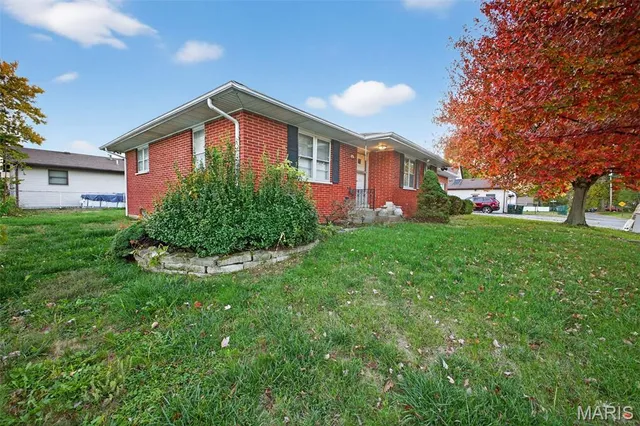 $200,000 | 222 Brandt Street, Columbia, IL 62236