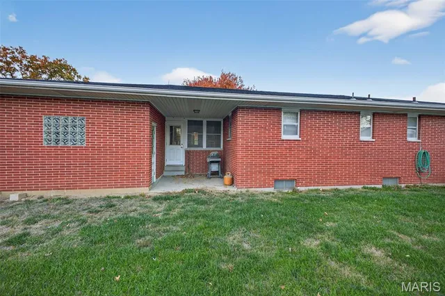 $200,000 | 222 Brandt Street, Columbia, IL 62236