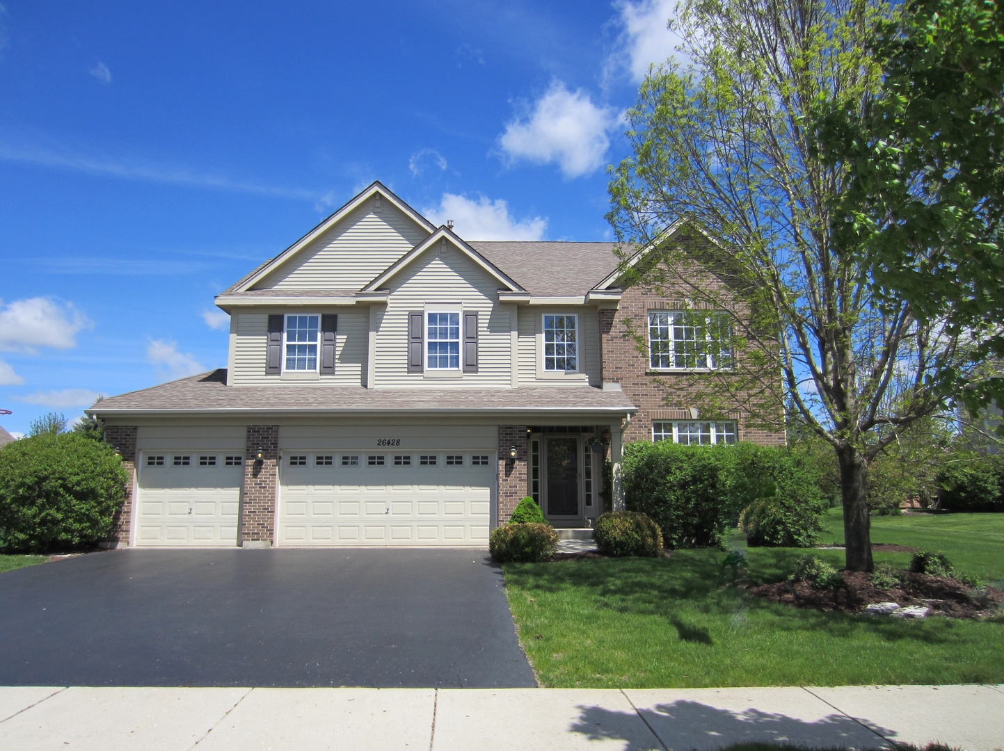 26428 Rustling Birch Way Plainfield, IL 60585 - Photo 1 of 39