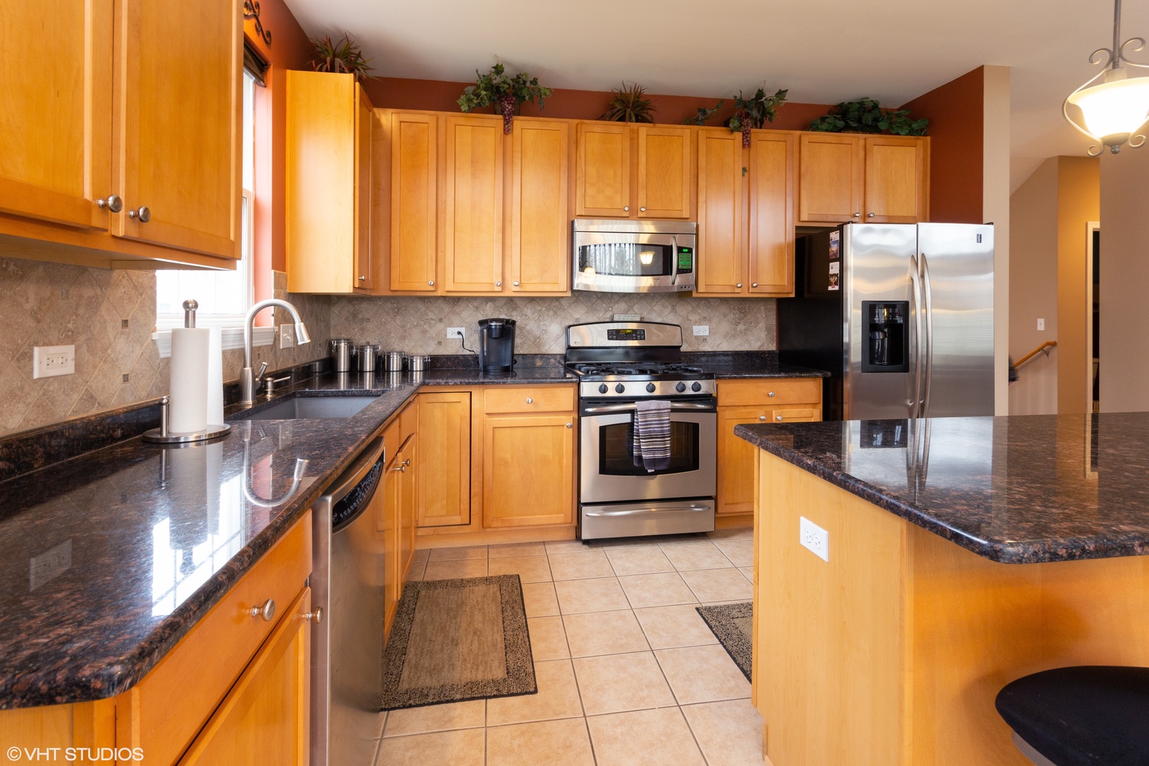26428 Rustling Birch Way Plainfield, IL 60585 - Photo 9 of 39