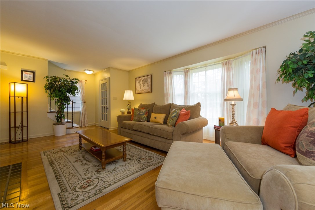 3848 Bushnell Road Cleveland, OH 44118 - Photo 5 of 35 Gallery Image 5