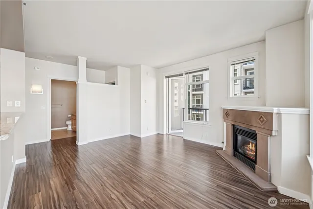 $2,650 | 2801 1st Avenue, Unit 404, Seattle, WA 98121