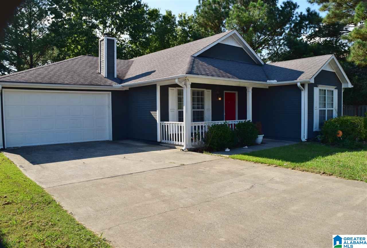 116 Pebble Lane Alabaster, AL 35007 - Photo 2 of 15