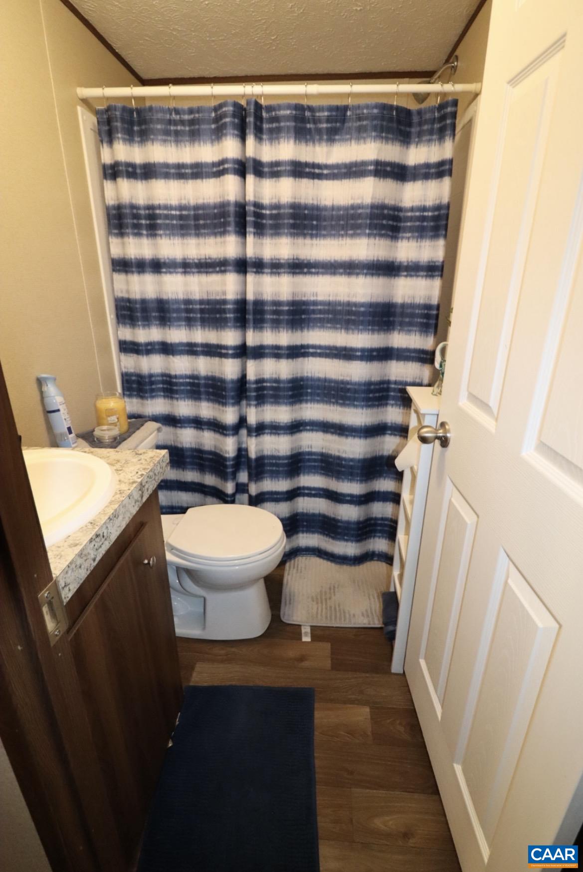 169 Old Darbytown Road Dillwyn, VA 23936 - Photo 14 of 16 Second Bathroom