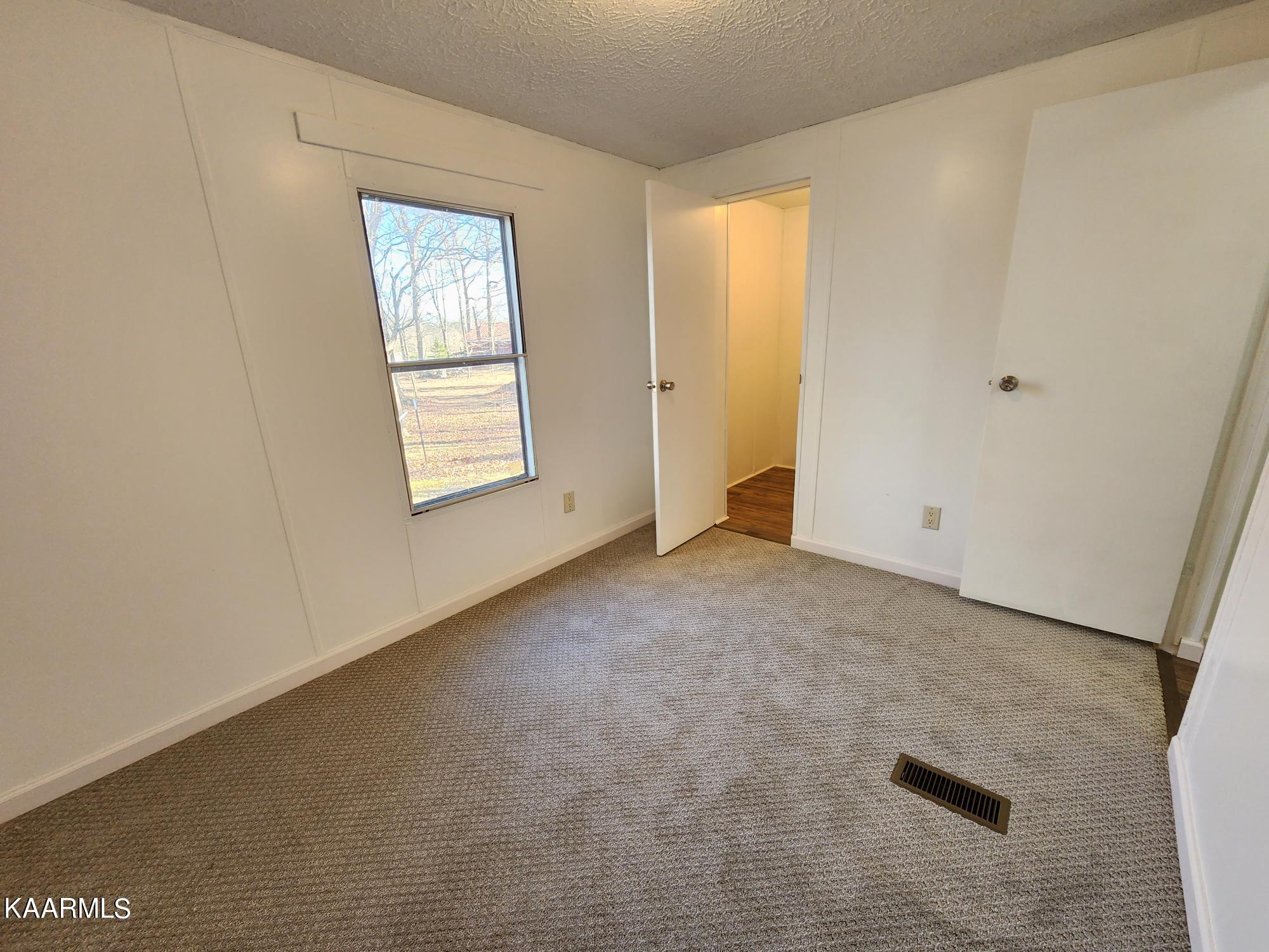 1130 Baldwin Gulf Road Clarkrange, TN 38553 - Photo 23 of 41 20221212_142550