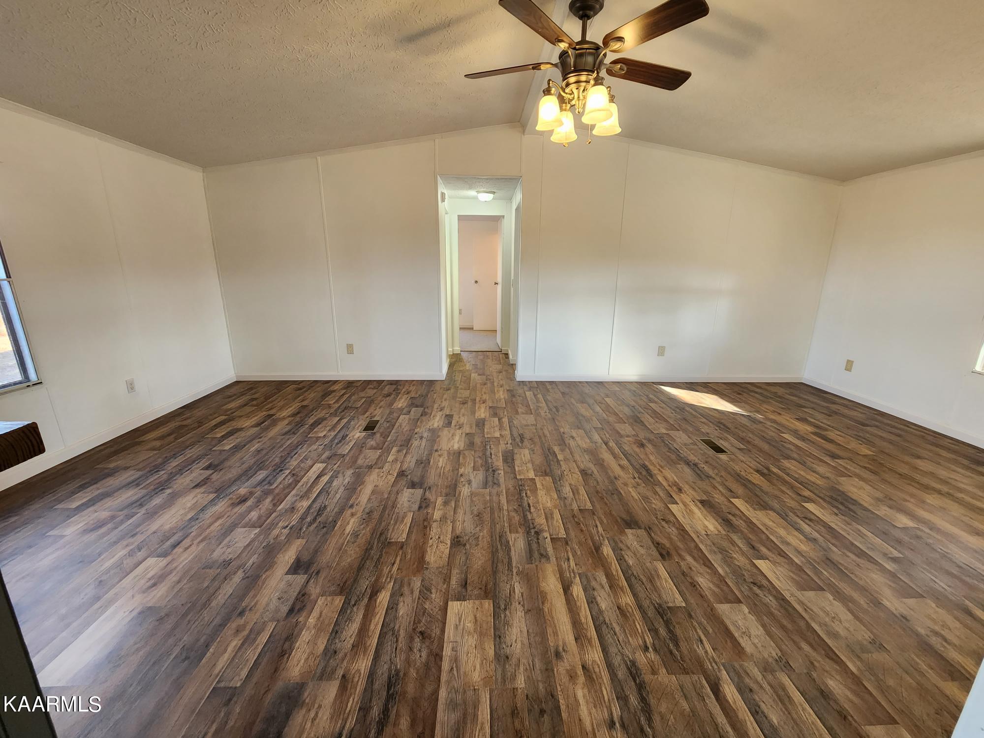 1130 Baldwin Gulf Road Clarkrange, TN 38553 - Photo 27 of 41 20221212_143044