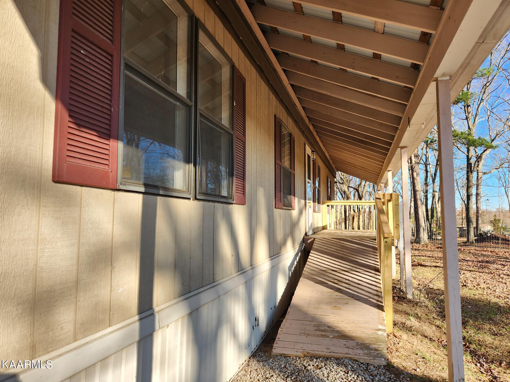 1130 Baldwin Gulf Road Clarkrange, TN 38553 - Photo 5 of 41 20221212_141901