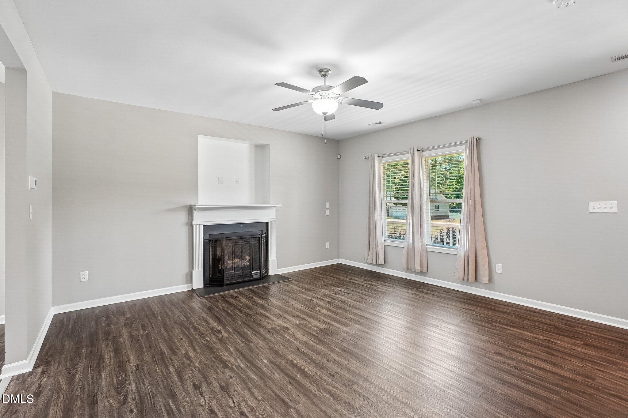 17 Fields Way Coats, NC 27521 - Photo 4 of 24