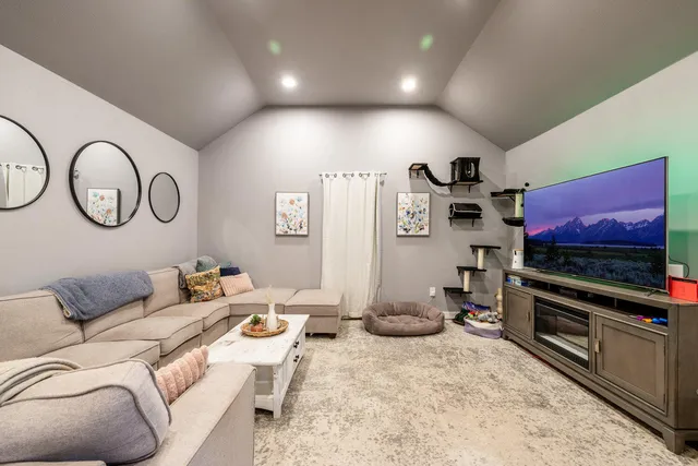 $320,000 | 338 Western Avenue, Buffalo, WY 82834