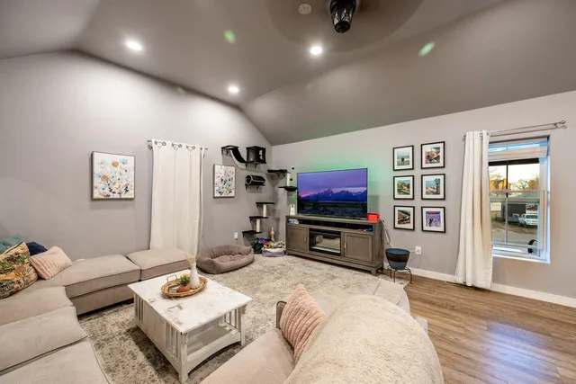 $320,000 | 338 Western Avenue, Buffalo, WY 82834