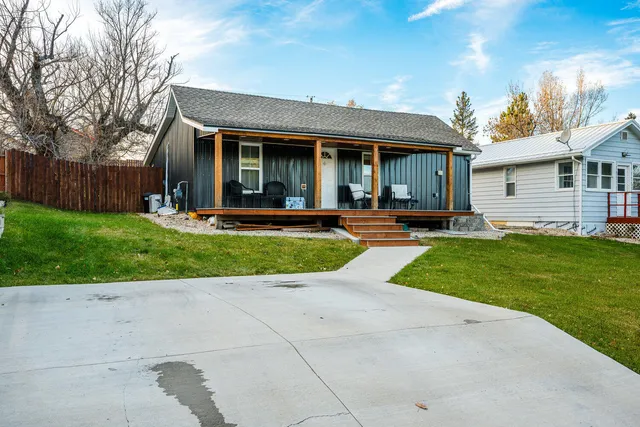 $320,000 | 338 Western Avenue, Buffalo, WY 82834