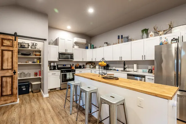 $320,000 | 338 Western Avenue, Buffalo, WY 82834