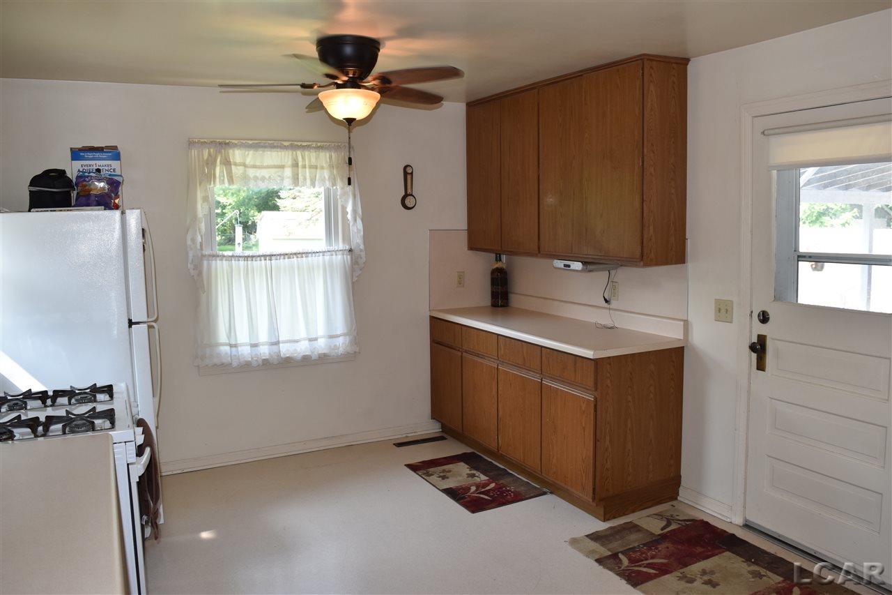 329 Merrick Street Adrian, MI 49221 - Photo 18 of 25 KITCHEN 3