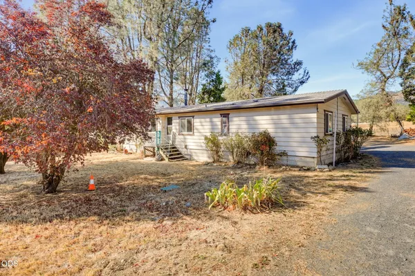 $267,780 | 8744 Highway 238, Jacksonville, OR 97530