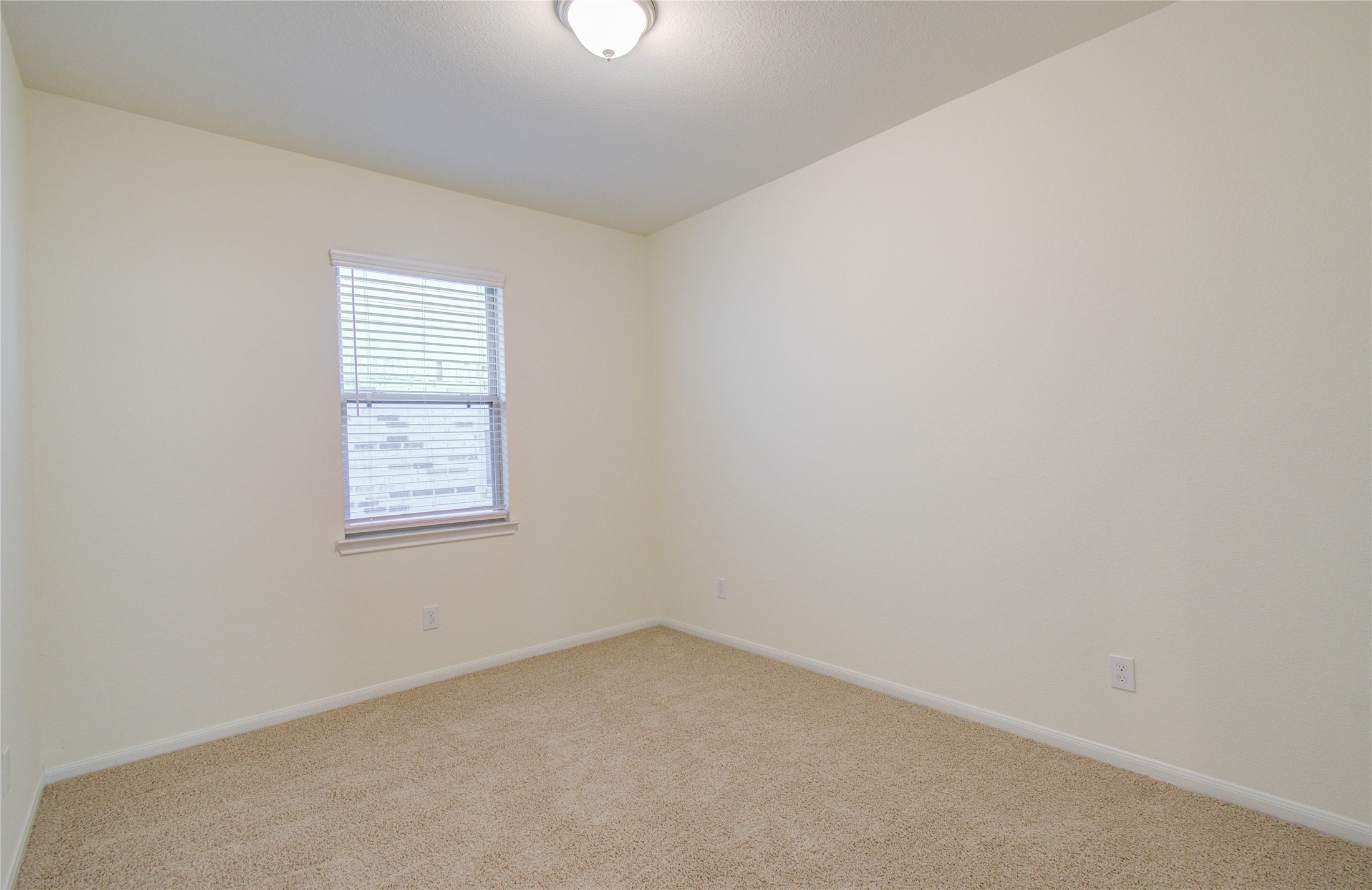 8426 Beacon Bay Circle Baytown, TX 77523 - Photo 25 of 36 Secondary bedroom 1