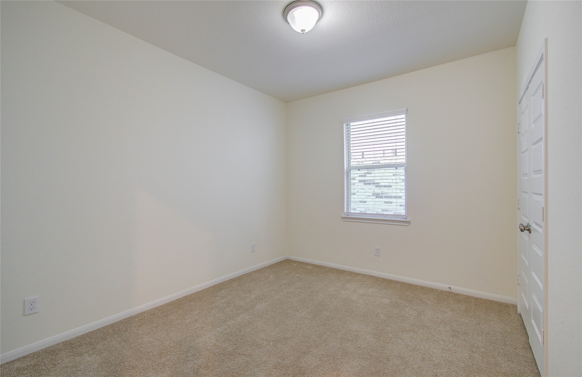 8426 Beacon Bay Circle Baytown, TX 77523 - Photo 29 of 36 Secondary bedroom 2