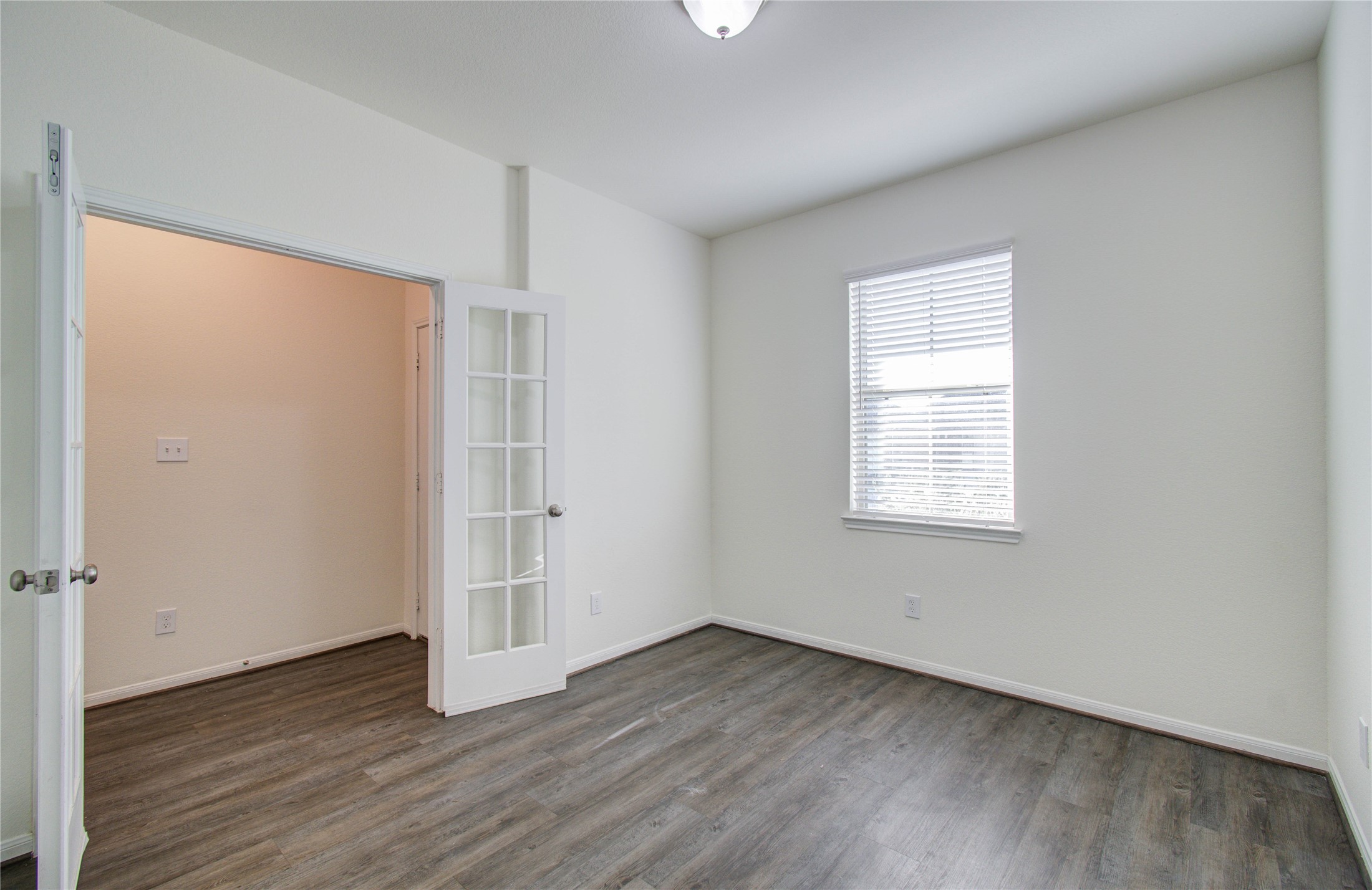 8426 Beacon Bay Circle Baytown, TX 77523 - Photo 6 of 36 Study with great natural light