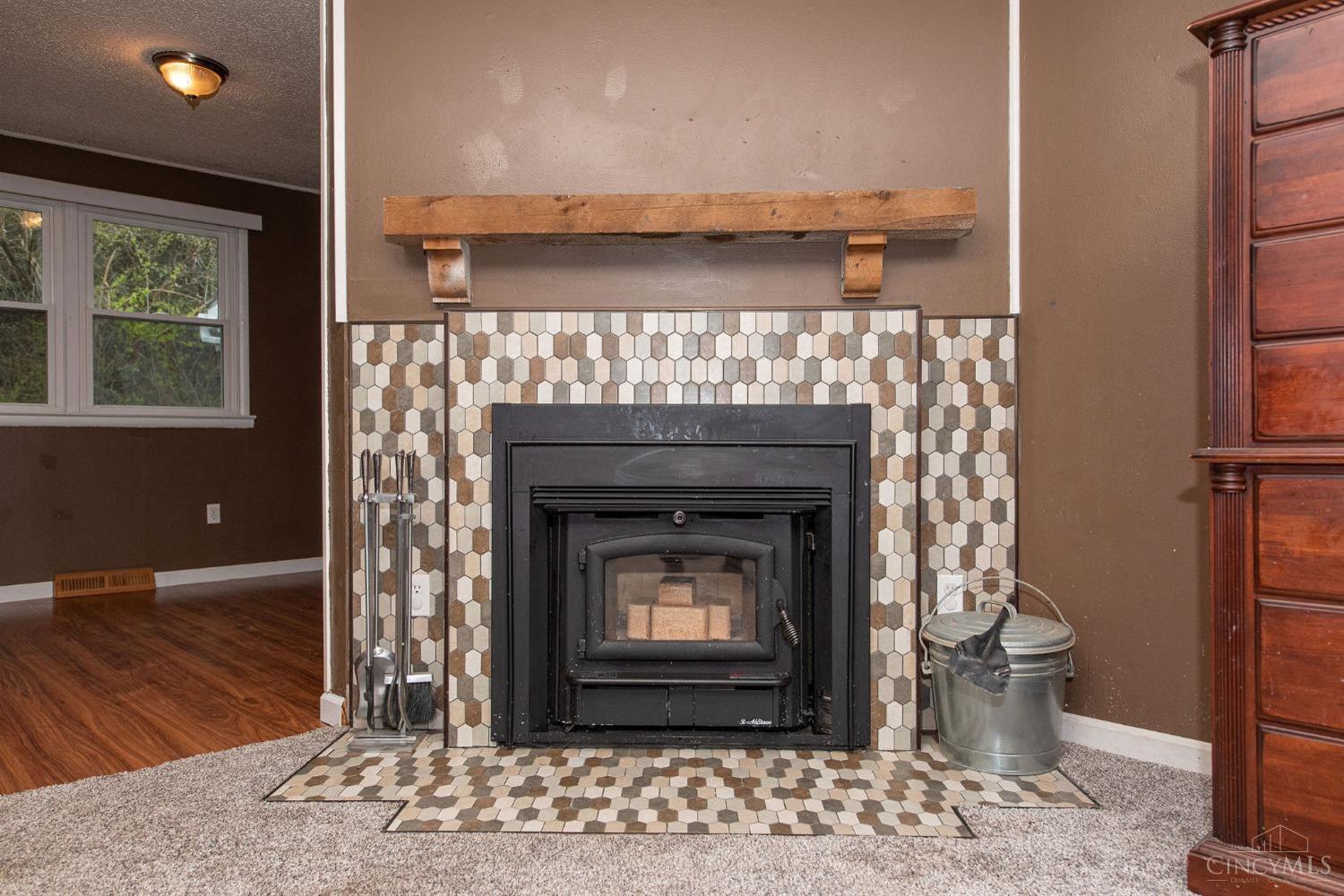 6870 Mullen Road Cincinnati, OH 45247 - Photo 7 of 46