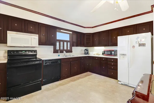 $390,000 | 5020 South Highway 96, Benson, NC 27504