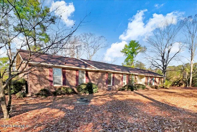 $390,000 | 5020 South Highway 96, Benson, NC 27504