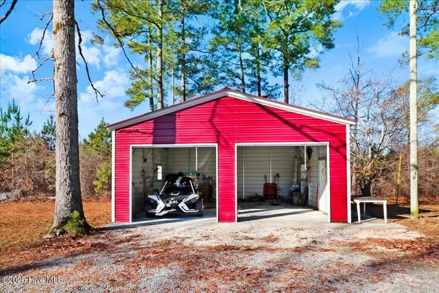 $390,000 | 5020 South Highway 96, Benson, NC 27504