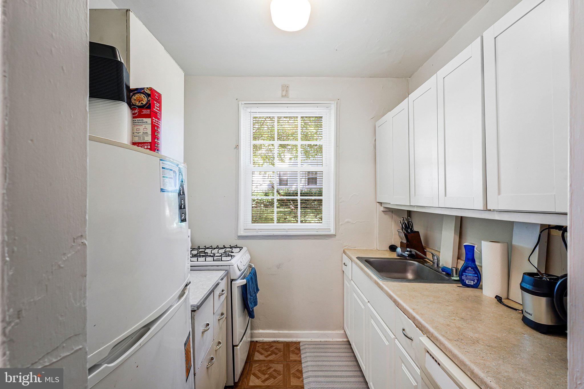 4309 2nd Road North, Unit 43091 Arlington, VA 22203 - Photo 11 of 17