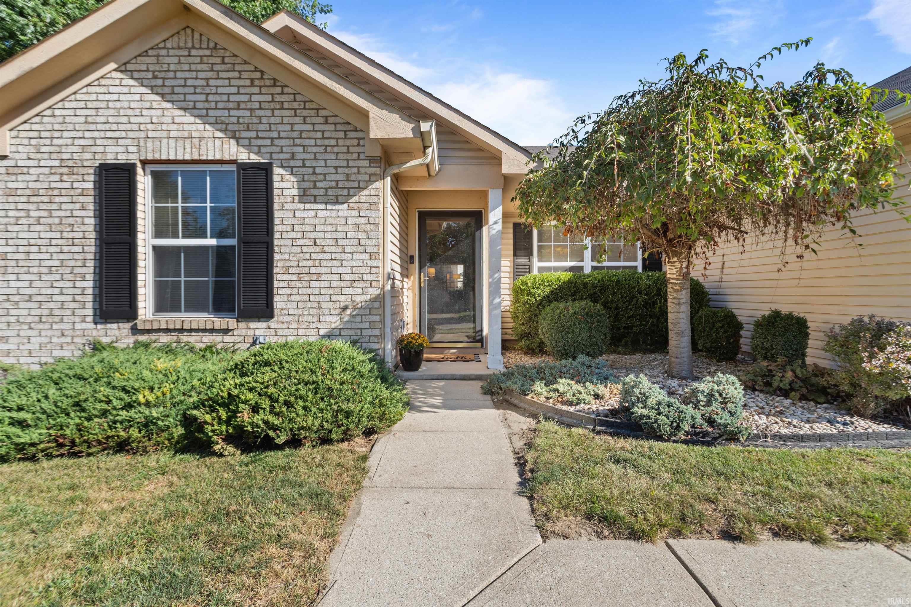 825 Springwater Road Kokomo, IN 46902 - Photo 4 of 32 Gallery Image 4