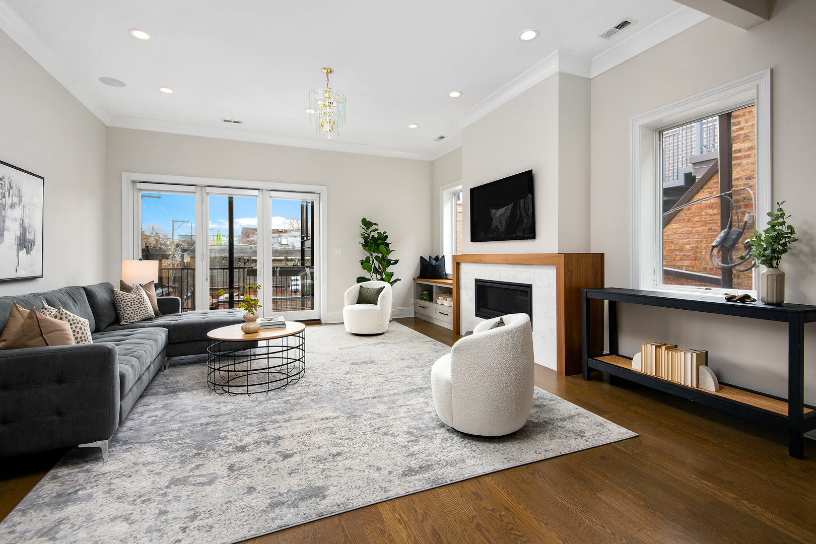 1242 West Webster Avenue, Unit B Chicago, IL 60614 - Photo 8 of 26