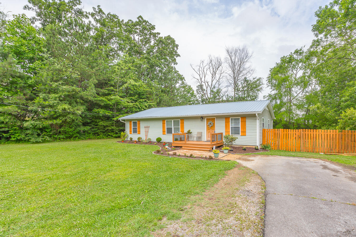 3180 Northeast Fulbright Road Cleveland, TN 37312 - Photo 4 of 36 3180 Fulbright HD_-2